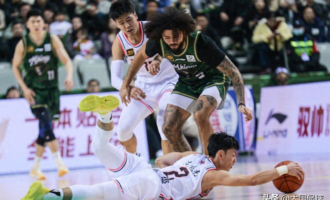 CBA季后赛赛程吃紧,那不勒斯训练课后绝杀压哨,细节曝光,轮换策略被讨论的简单介绍 CBA季后赛赛程吃紧,那不勒斯训练课后绝杀压哨,细节曝光,轮换策略被讨论的简单介绍