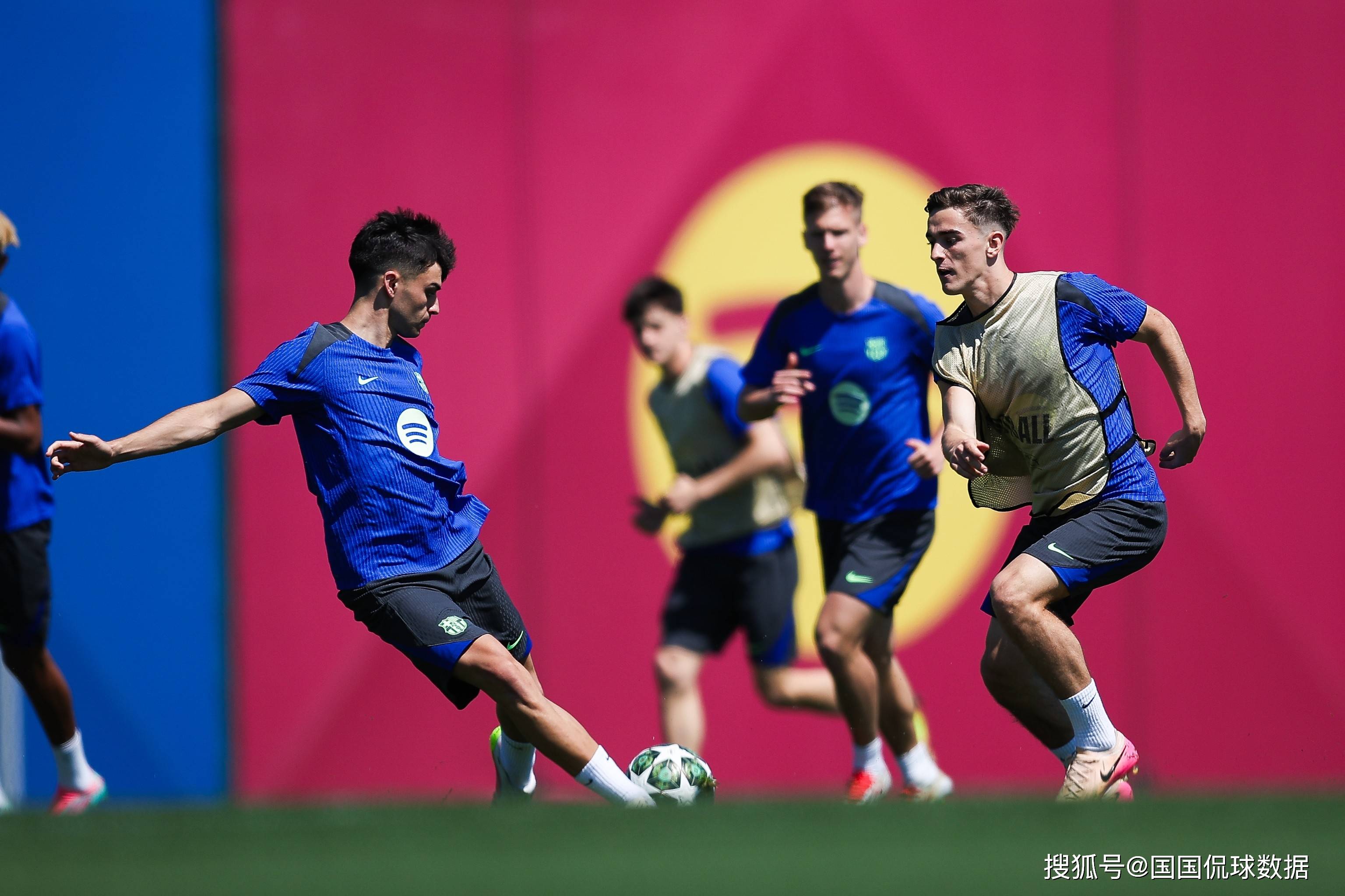 九游会直播官网 -赛后足总杯焦点战，拜仁慕尼黑刷新队史纪录，赛场秩序良好，训练强度明显提升的简单介绍