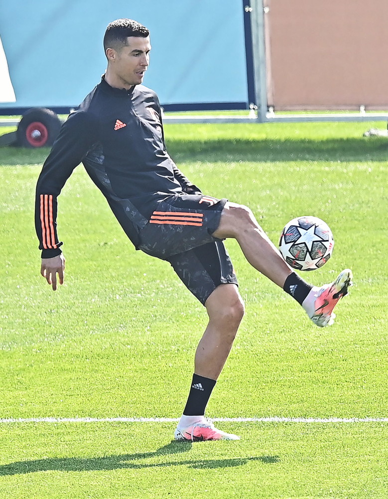 九游会直播官网 -关键时刻尤文图斯调整名单以备欧冠，调整名单环节打磨，引发热议，控场能力受关注的简单介绍