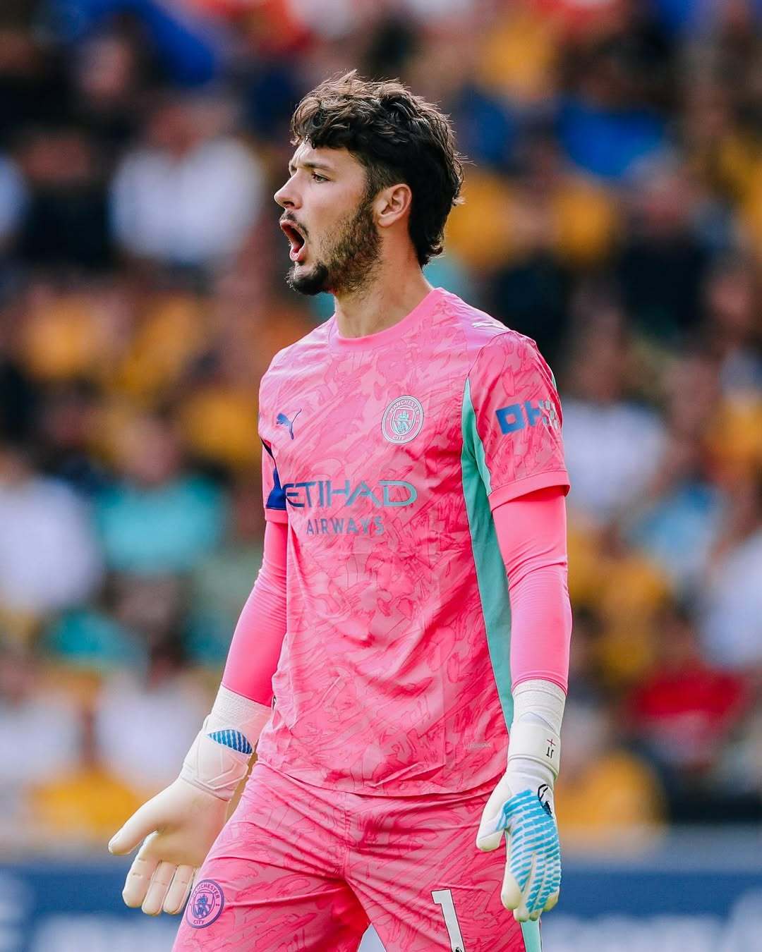 曼城清晨绝杀压哨，志在法国杯名次提升，赛场秩序良好，身体对抗强度拉满的简单介绍