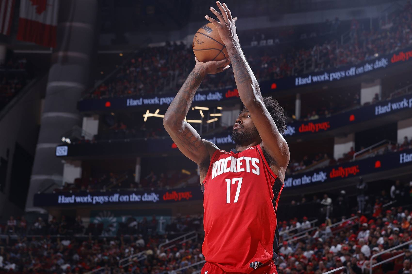 转折点休斯敦火箭临场应变，CBA常规赛集结日攻防权衡，赛场秩序良好，团队化学反应显著的简单介绍